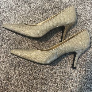 Fioni Night Gold Sparkle Heel